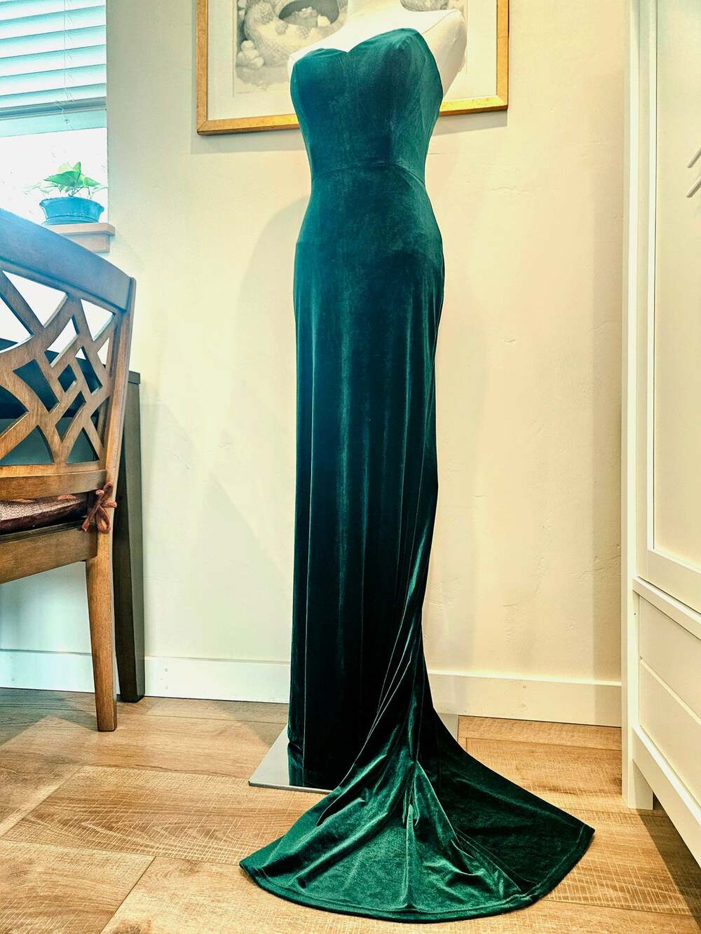 Revelry Quinn Velvet Gown Strapless Sweetheart Dress Train Classic Emerald 4